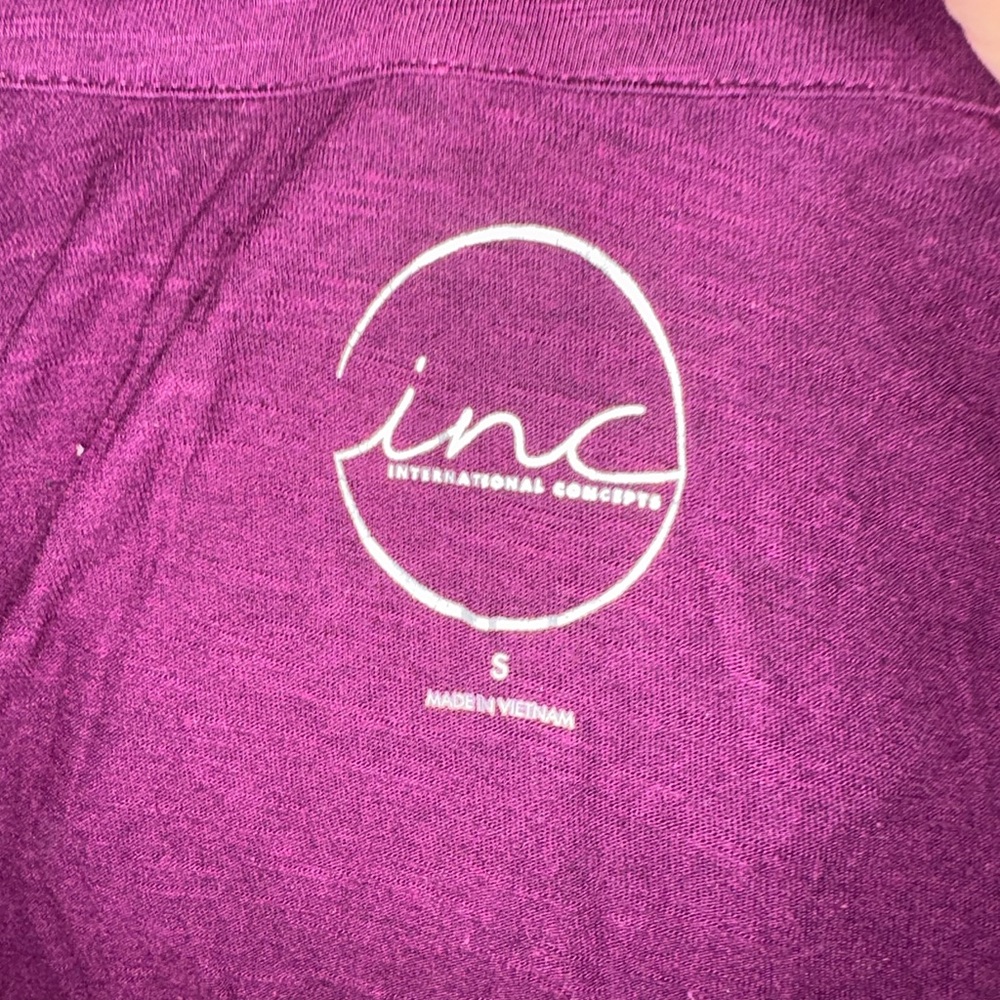 Elegant Purple Ruffled Women's Top - Picture 2 of 2